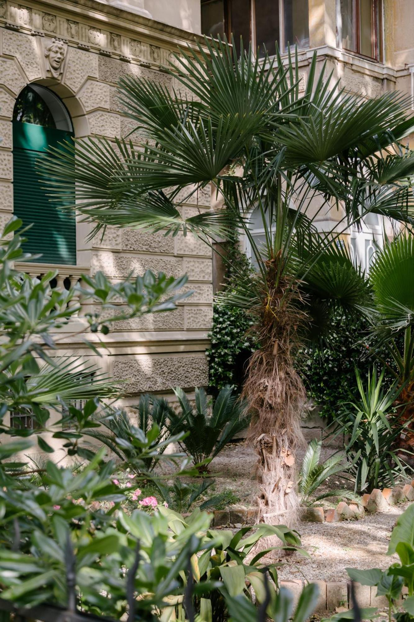 Peacock Apartments Split Spalato Esterno foto